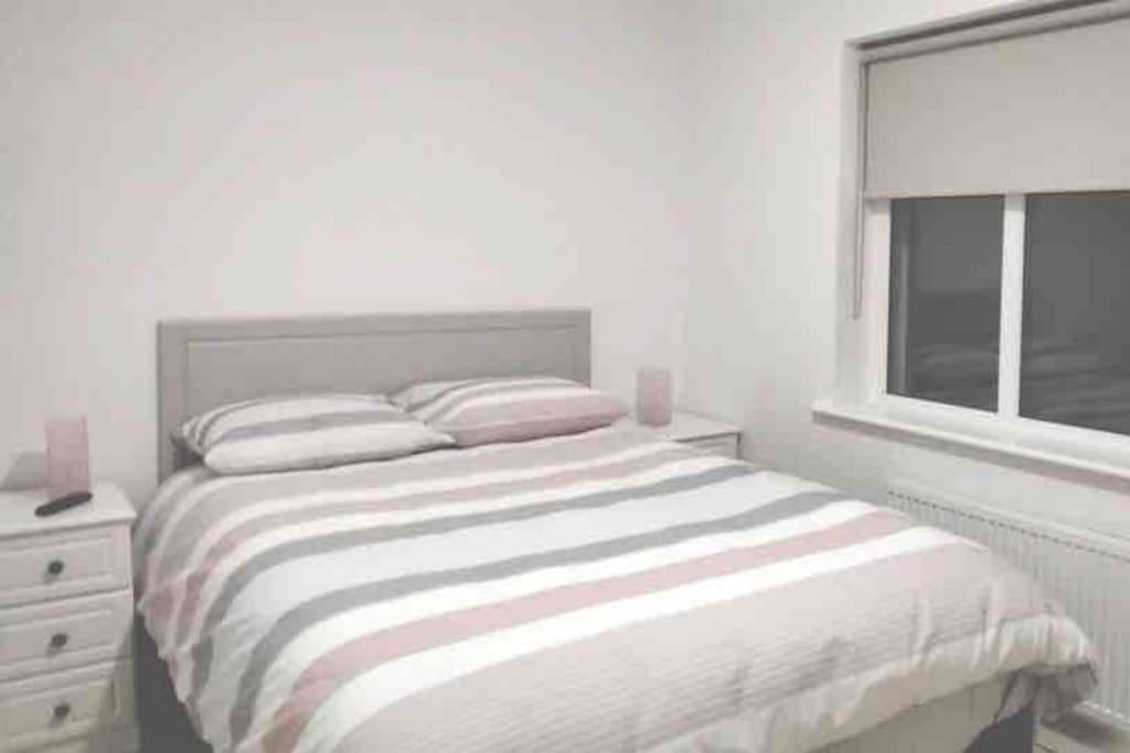 Townhouse Clifden: Located In The Heart Of Connemara别墅 外观 照片